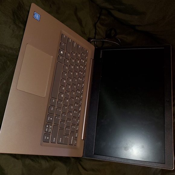 Laptop - Picture 3 of 3